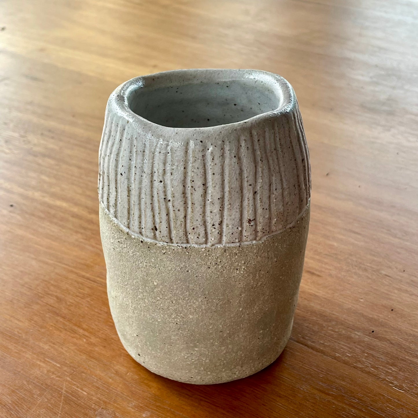Muddy Nest - Assorted Vases